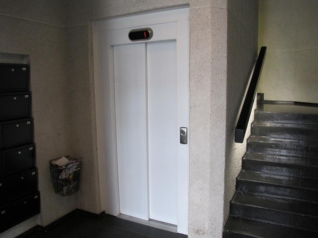 Roseni City Apartment Tallinn Buitenkant foto